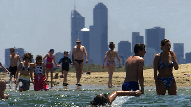 Saturday a 'beach day', but Melbourne fails to sizzle in January.