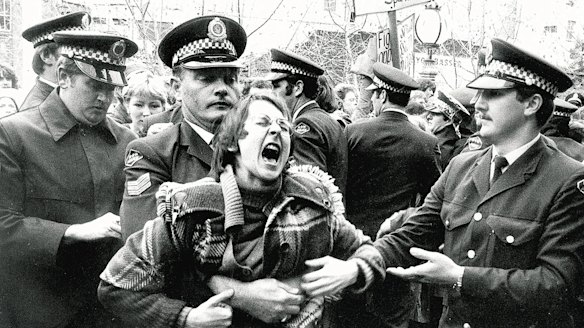 The scene outside the Central Court of Petty Sessions in Sydney where gay and lesbians demonstrated in 1978.