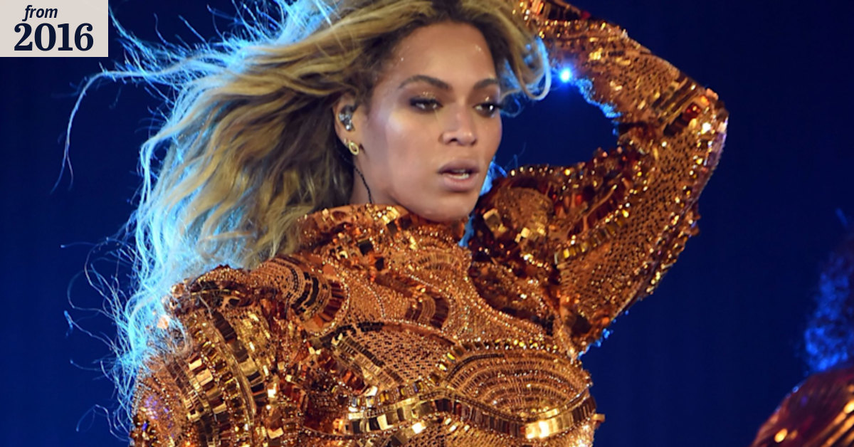 Beyonce condemns police shootings and demands respect for black lives