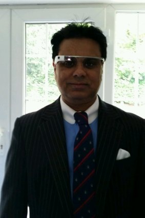 Dr Shafi Ahmed wearing Google Glass