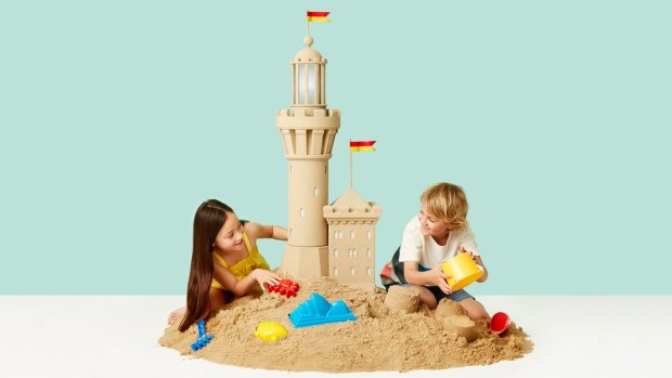 Sydney Museum visitors can create their own cool castles at Sand in the City.