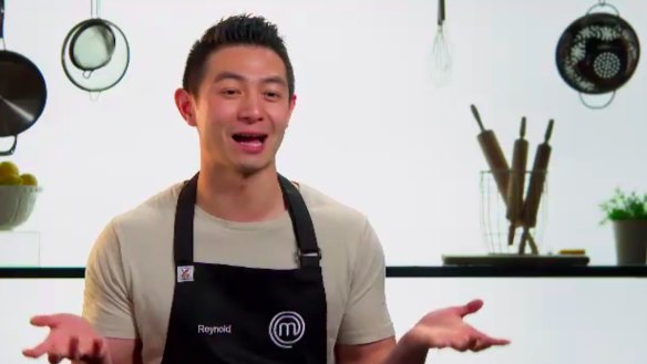 Reynold wants to make a Sydney Opera House dessert, how hard can it be?