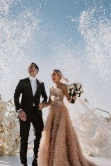 Deborah made headlines in Sydney’s society pages in 2018 when she married Ned O’Neil in a lavish ceremony on Hamilton Island.