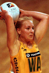 Shelley O'Donnell, mum of Vic Fury player Hannah Mundy, in her playing days.
