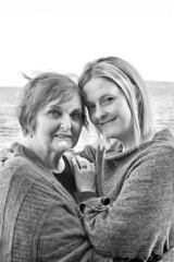 Kate Absolon and her mother Pam, who died in 2016. 