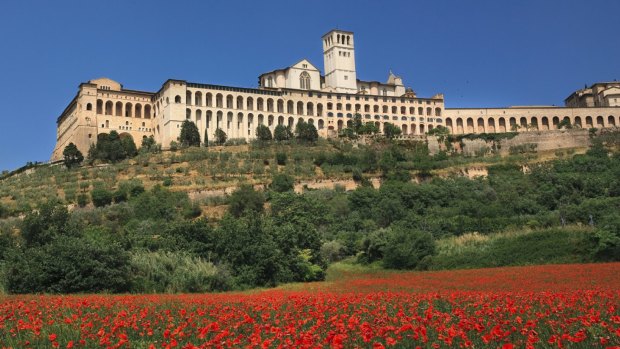 Hilltop town: Assisi.