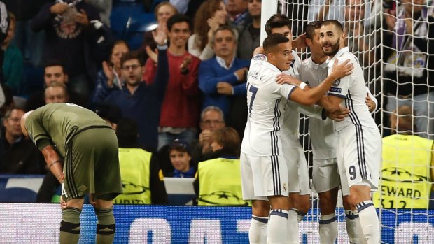 Real celebrate after Alvaro Morata scored the team's fifth goal.