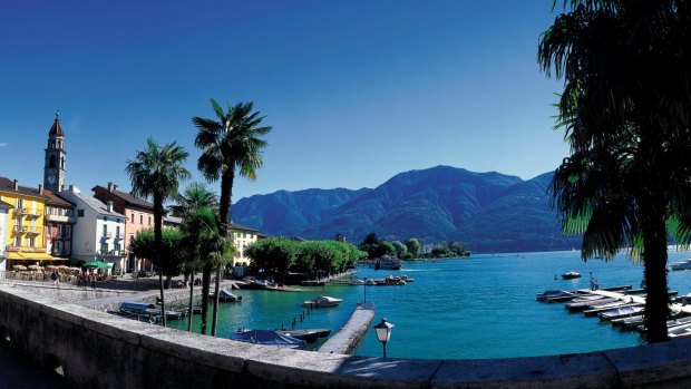 The five-day "Trekking dei Fiori" takes in Lago Maggiore.