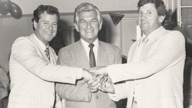 Phil Davis with Bob Hawke, centre, and Terry Willesee, left.