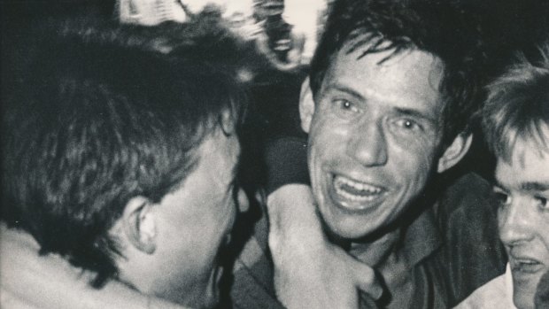 Demons Robert Flower and Todd Viney celebrate after the team won a place in the finals in the last round of 1987.