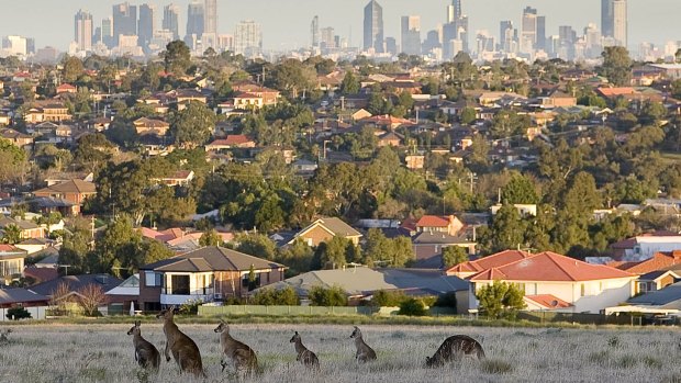 There will be 100,000 new housing lots released on Melbourne's fringes. 