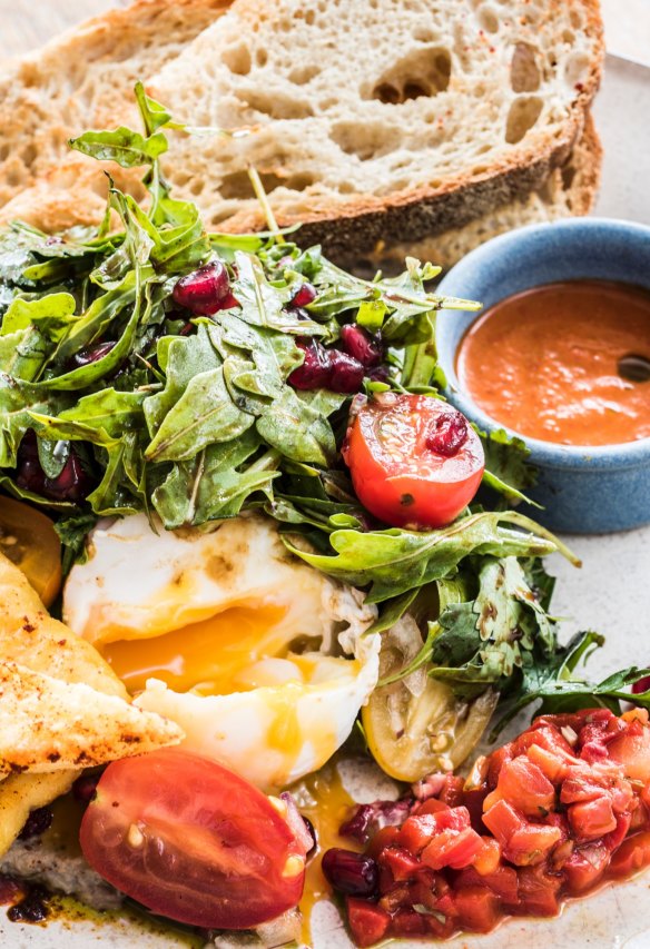 The Middle Eastern breakfast also makes a great lunch.