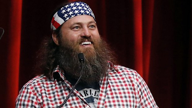 Willie Robertson introduces Republican presidential candidate Donald Trump during the 16th annual Outdoor Sportsman Awards on Thursday.