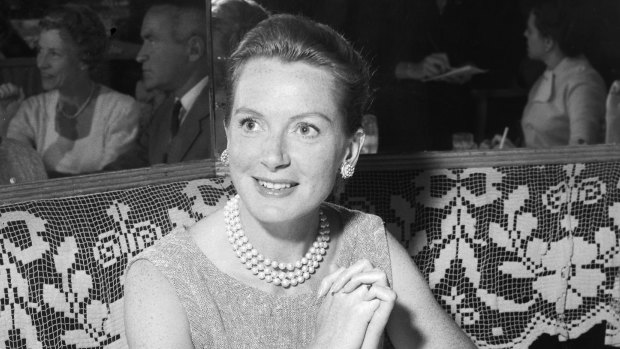 Actor Deborah Kerr has lunch at Romano's in 1959. 