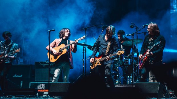 Bernard Fanning reunited with his old Powderfinger band mates for a set at Splendour.