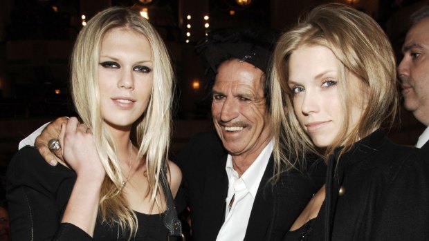 Richards with his daughters Alexandra (left) and Theodora in 2007.