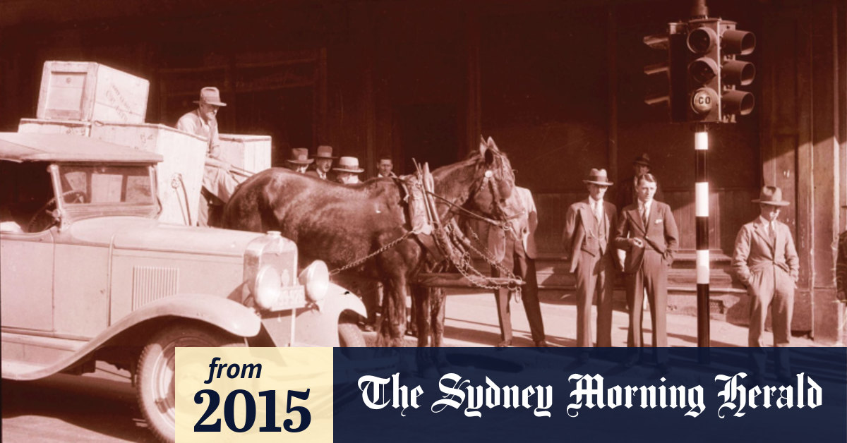 The Day Sydney S First Traffic Light Was Installed