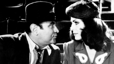 Bob Hoskins and Joanna Cassidy in Who Framed Roget Rabbit.