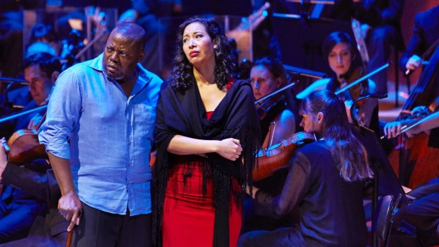 Alfred Walker and Nicole Cabell in <i>Porgy and Bess</i>.