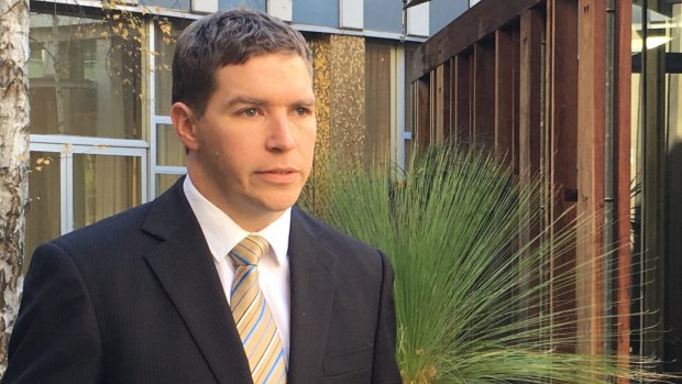 Liberal Leader Alistair Coe wants more scrutiny of ACT government contracts.