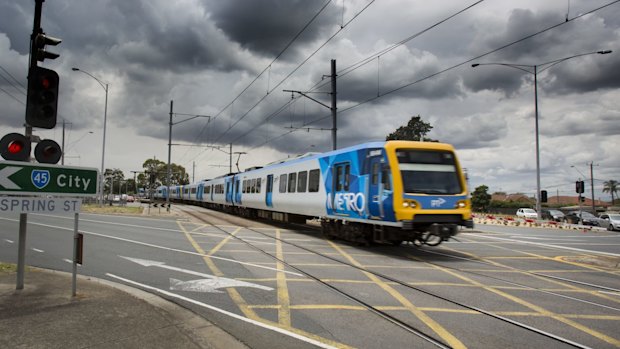 The High Street, Reservoir, level crossing the state government will begin removing in 2018. 