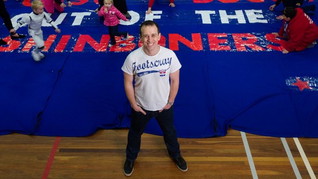 Danny McGinlay: the man who revolutionised footy banners. 