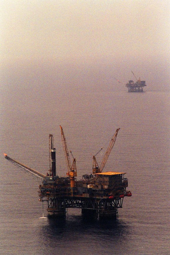 Natural gas usage will increase by 45 per cent to 2040, the IEA said.