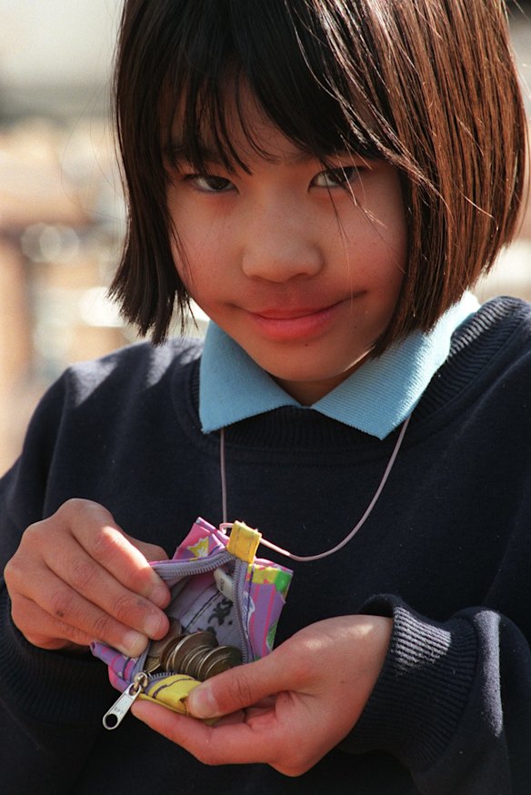 The earlier children start saving for something special the better. 