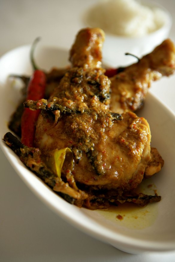 Chicken rendang with cardamom.