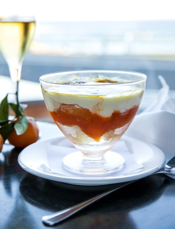 Clementine and persimmon trifle from Sean's Panaroma.