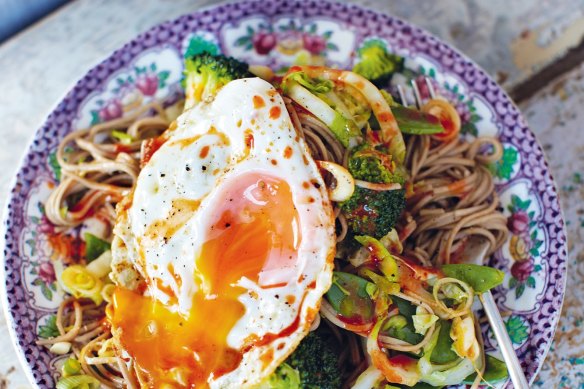 Jamie Oliver's hungover noodles with crunchy veg, egg noodles and a runny egg.