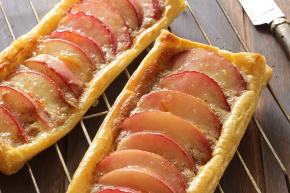 Easy nectarine and hazelnut frangipane tarts.