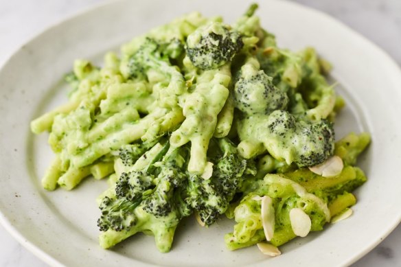 Jamie Oliver's quick green pasta.