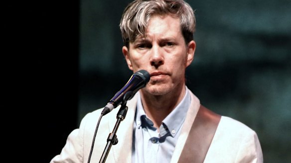 Bill Callahan makes silence speak loudly