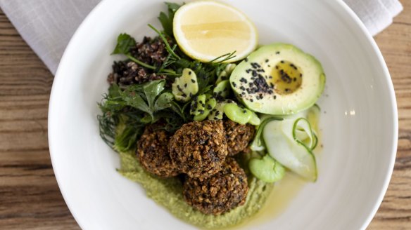 Supergreen Mediterranean bowl with falafel.