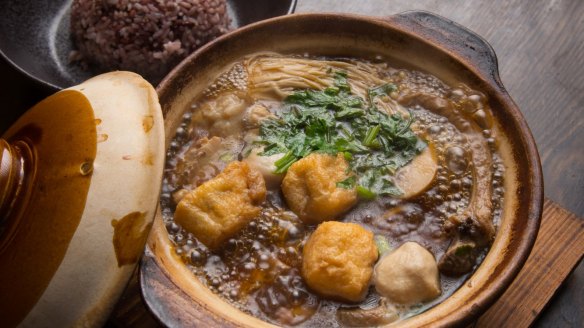 Fortifying: Hokkien-style bak kut teh at  Aunty Franklee.