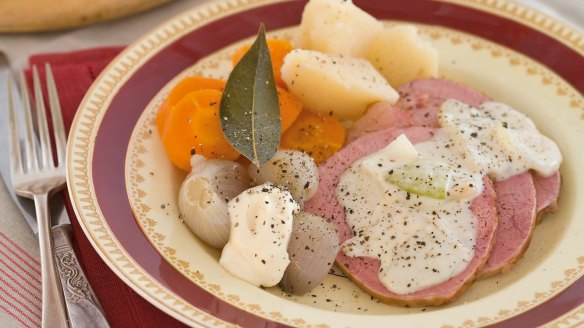 Corned beef with onion sauce and horseradish cream.