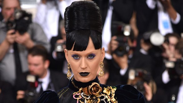 Katy Perry attends the "Manus x Machina: Fashion In An Age Of Technology" at the Met.