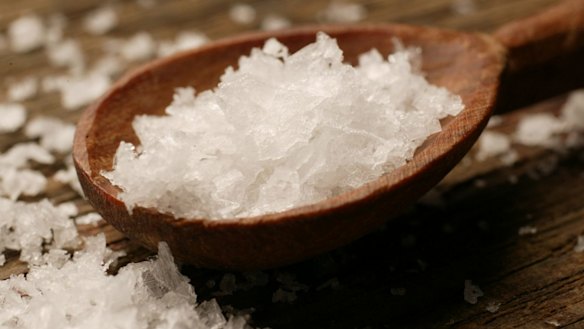 A guide to different salts and substitutes, plus how to use them to ...