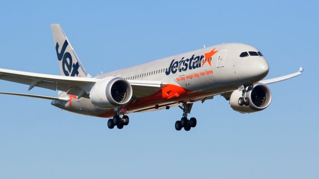 Jetstar's terms and conditions state that the airline has the right to refuse passengers if they're not wearing footwear.