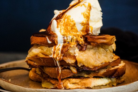 This dessert toastie uses buttery brioche bread.