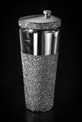 Elizabeth Taylor commissioned Stuart Devlin to design this cocktail shaker for Richard Burton in 1967.
