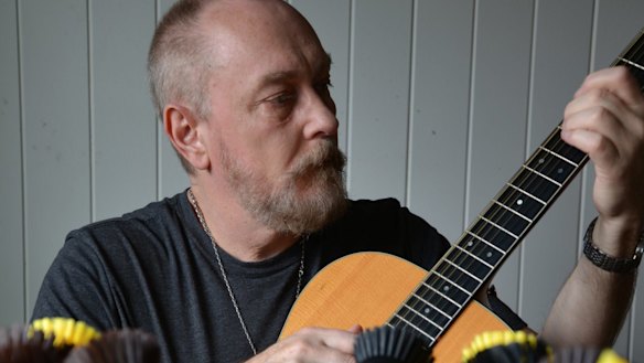 Ed Kuepper's restless spirit roams in intimate solo outing Lost Cities