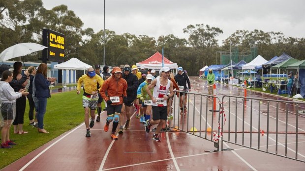 The start of the Canberra 48-hour race at the AIS Athletics Track on Friday.