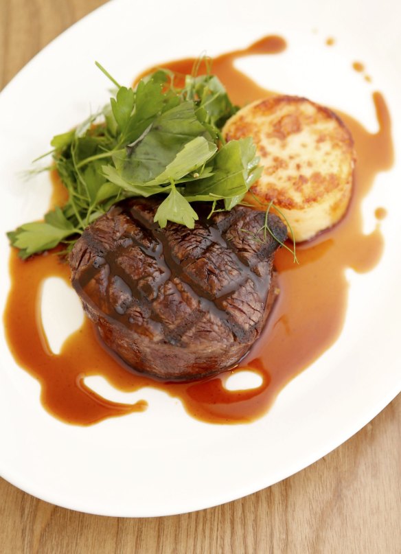 Steak with fondant potato.