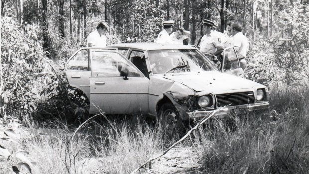 Police at the scene where Elizabeth Dixon was murdered in 1982.