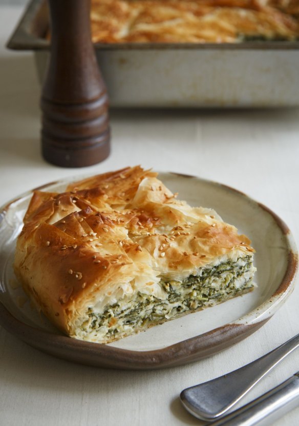 Sommelier Amanda Yallop suggests serving spanakopita with champagne. 