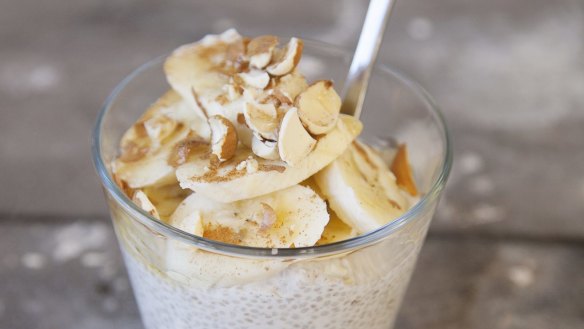 What to eat before a race. Nutritionist Steph Lowe recommends this fuelling almond and banana chia pudding.