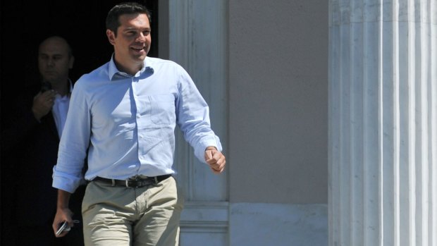 Greek Prime Minister Alexis Tsipras is set to announce his resignation, a government official says.