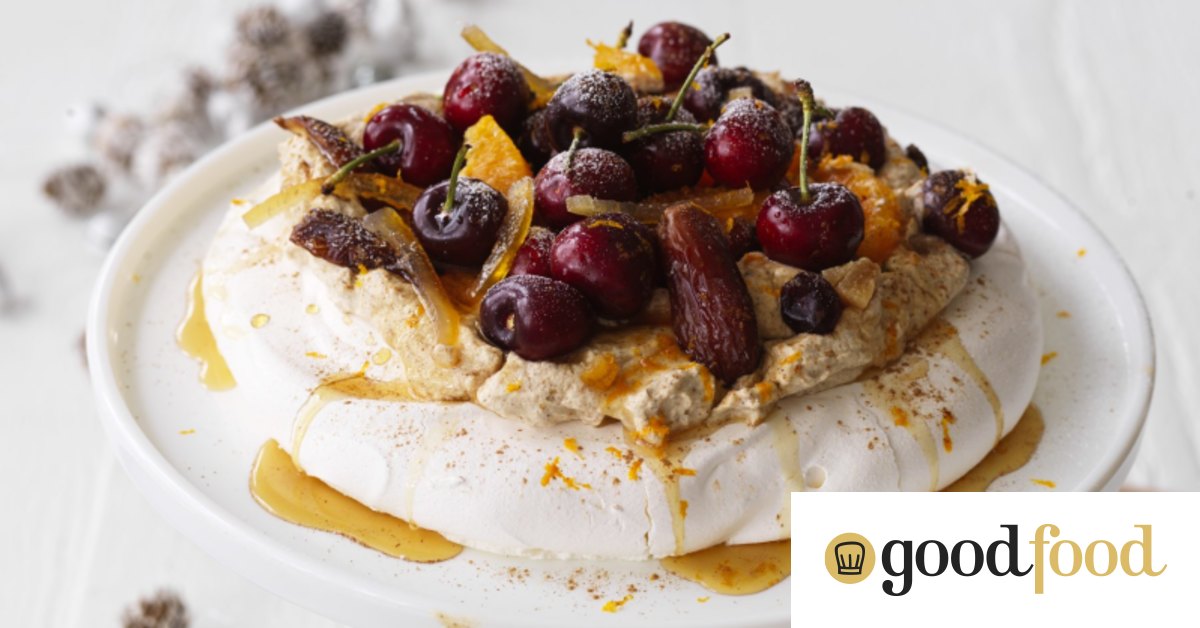 Adam Liaw's Christmas pudding pavlova with fresh and dried fruit